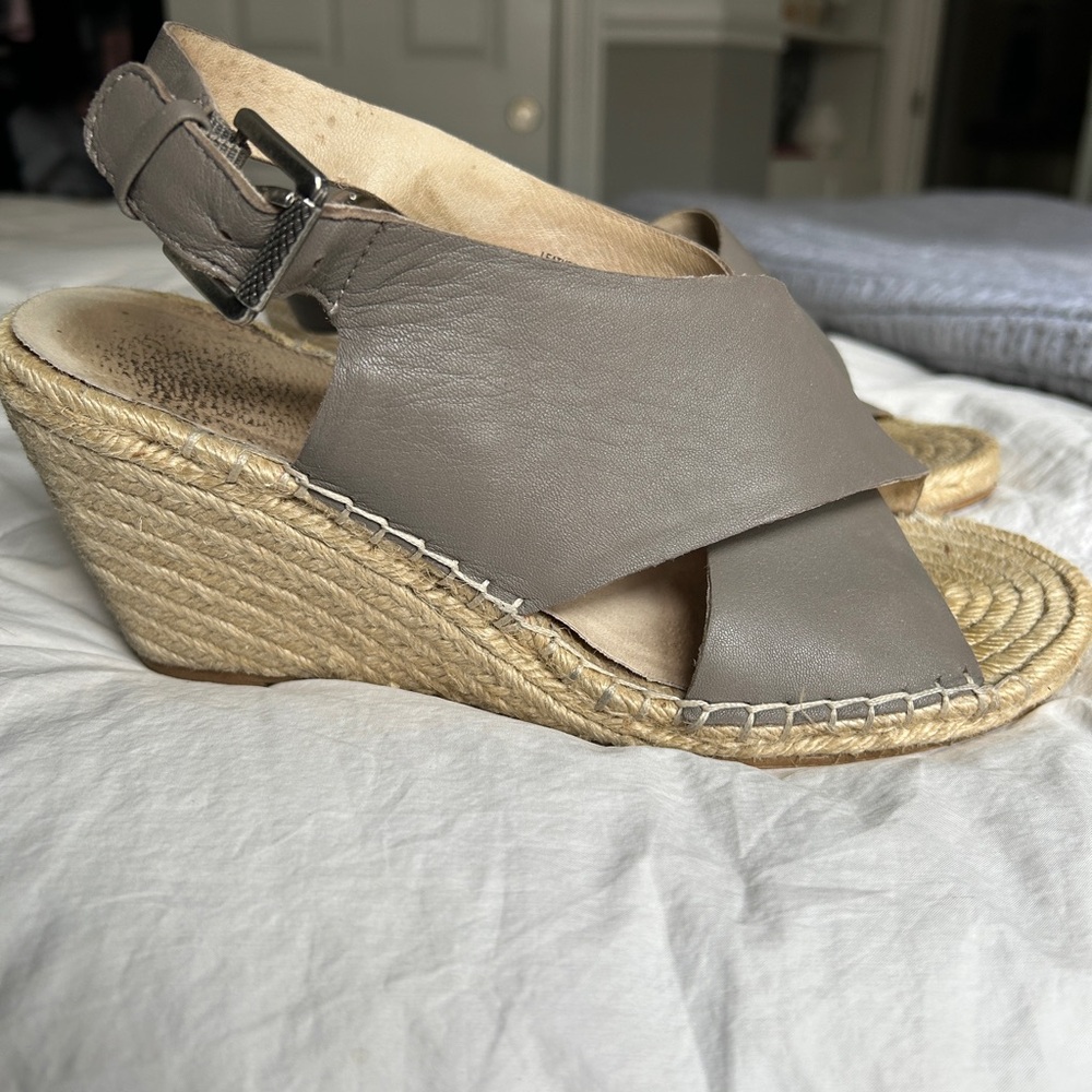 Caslon Gray Cream Wedge Espadrilles with Cross-Strap Design